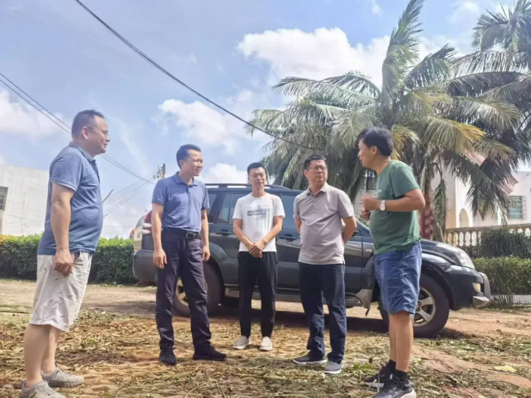 省交通運(yùn)輸廳副廳長(zhǎng)李冠濤赴多地檢查公路保通保暢工作